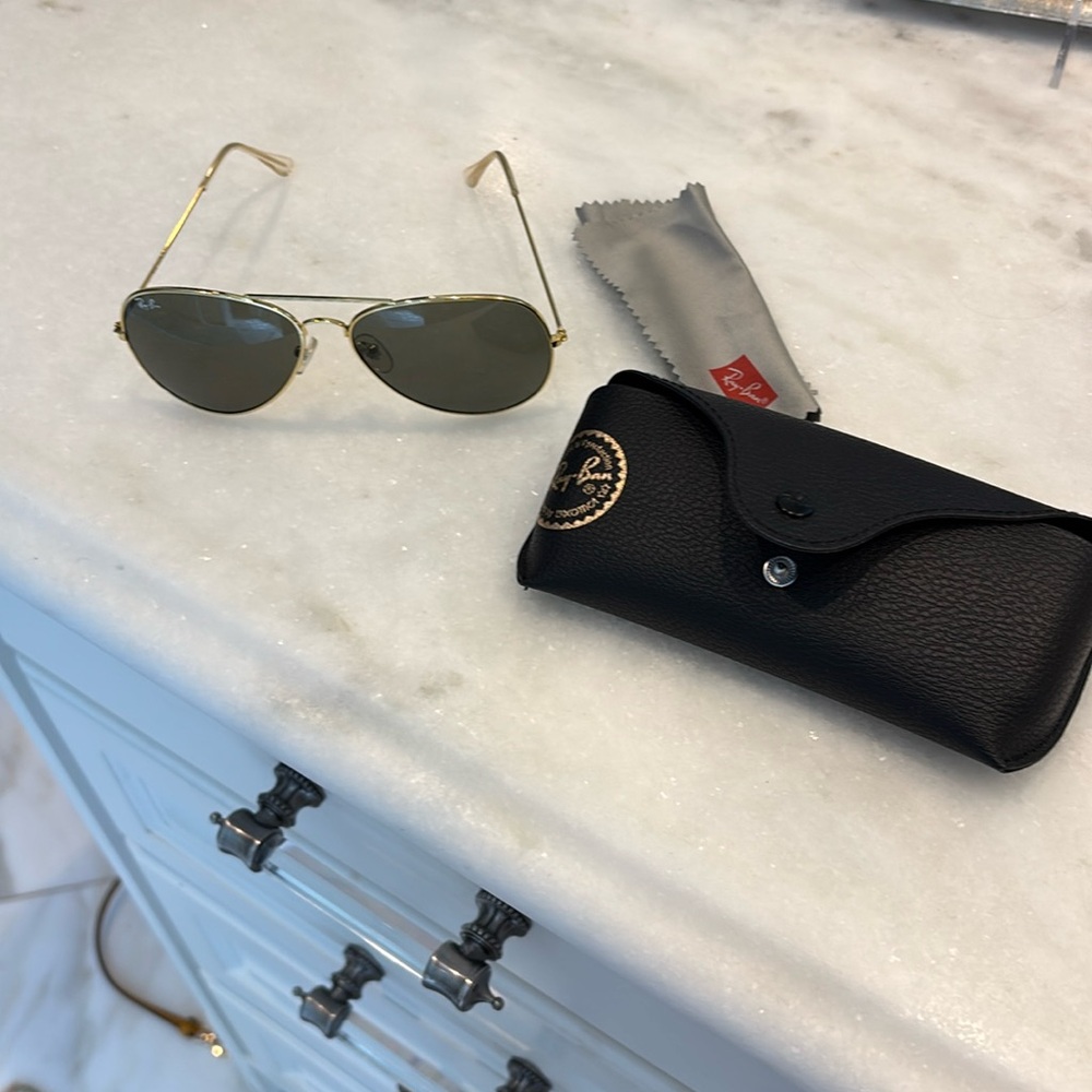 Ray Ban aviator sunglasses gold/green